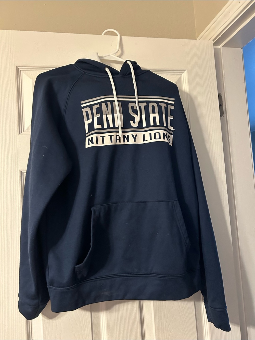Colosseum Navy Penn State Nittany Lions Pullover Hoodie with White Logo